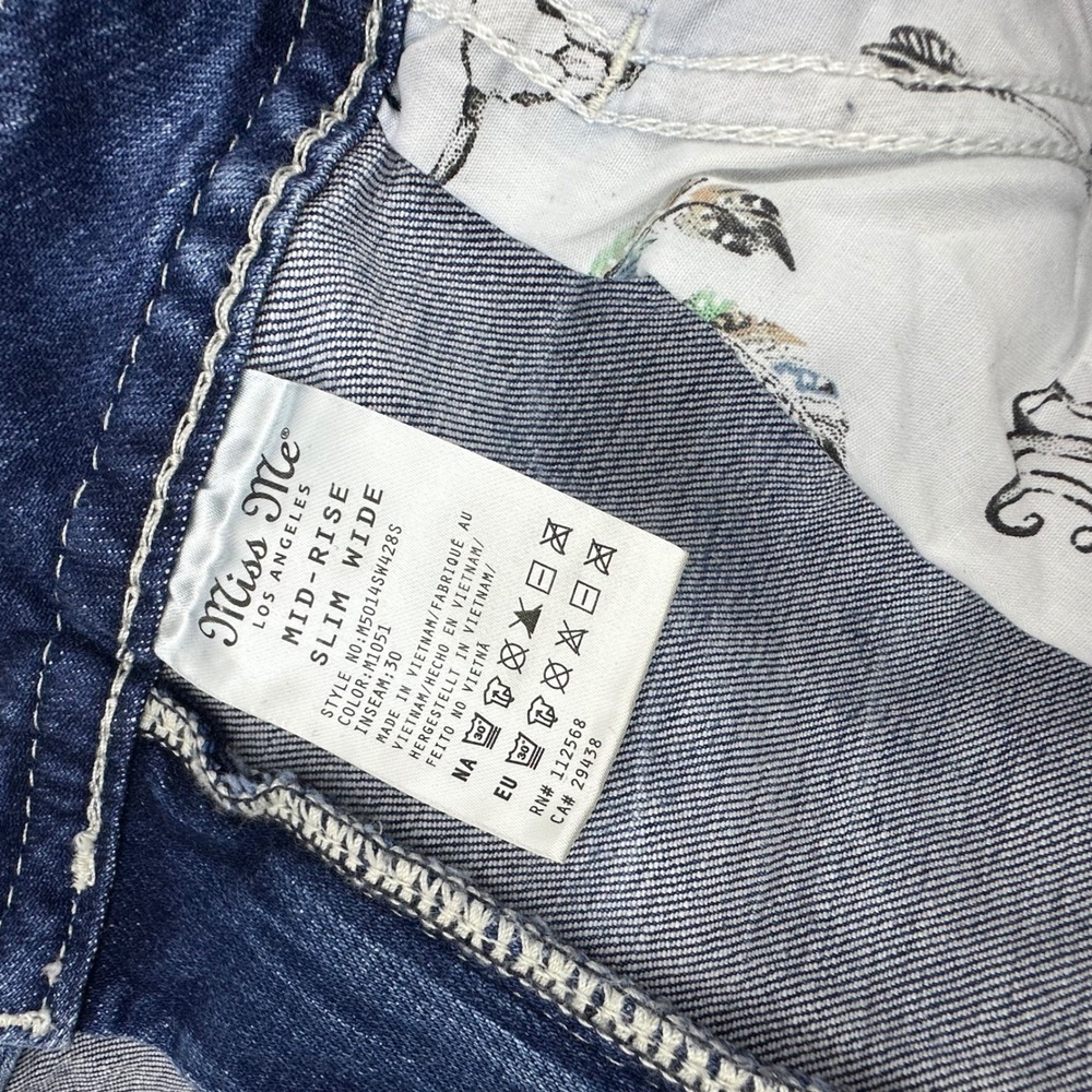 Miss Me Mid Rise Slim Wide Jeans W34 L30 Y2K Bling Thick‎ Stitch Bootcut NWT - Picture 13 of 16